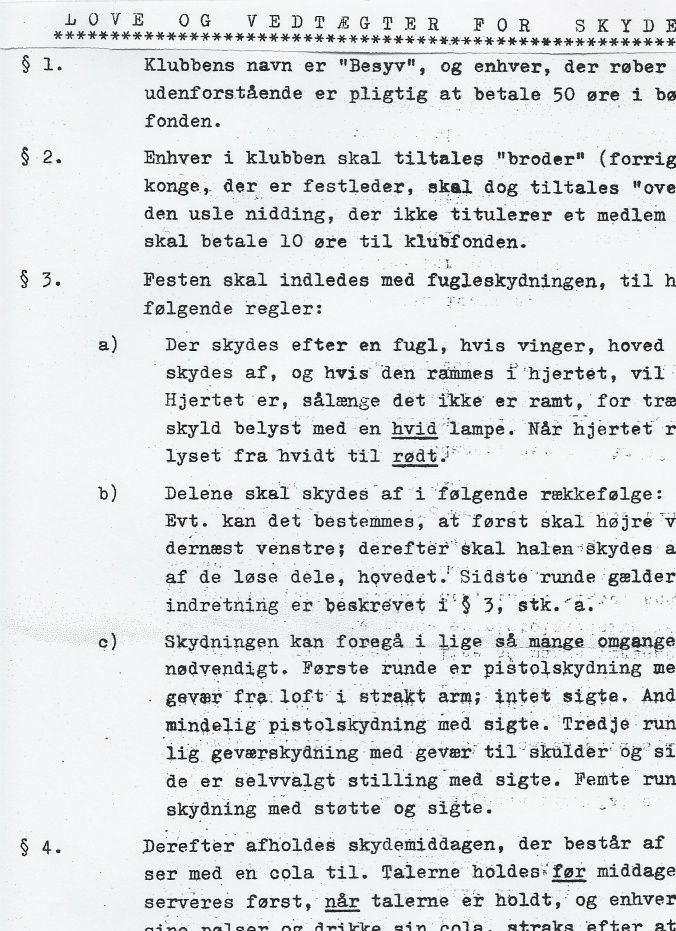 her er de så - de officielle love og regler for klubben